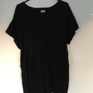 Divided oversized T-shirt dress